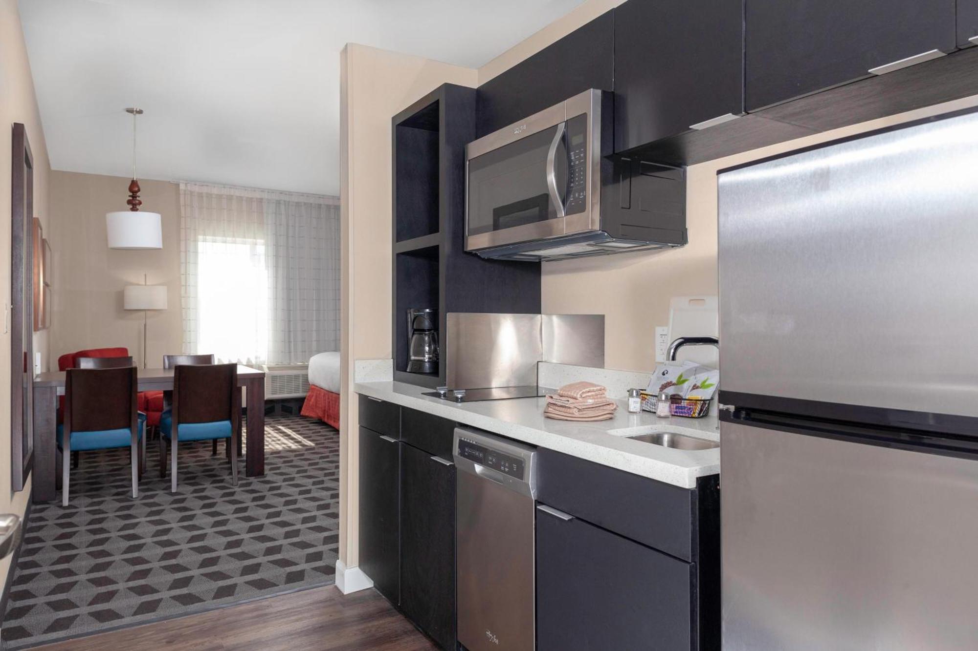 Hotel Towneplace By Marriott Westover Hills 3*